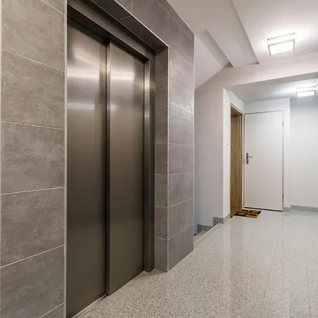3-bedroom - Lesne Tarasy By Renters Prestige شقة دجيفنوفيك